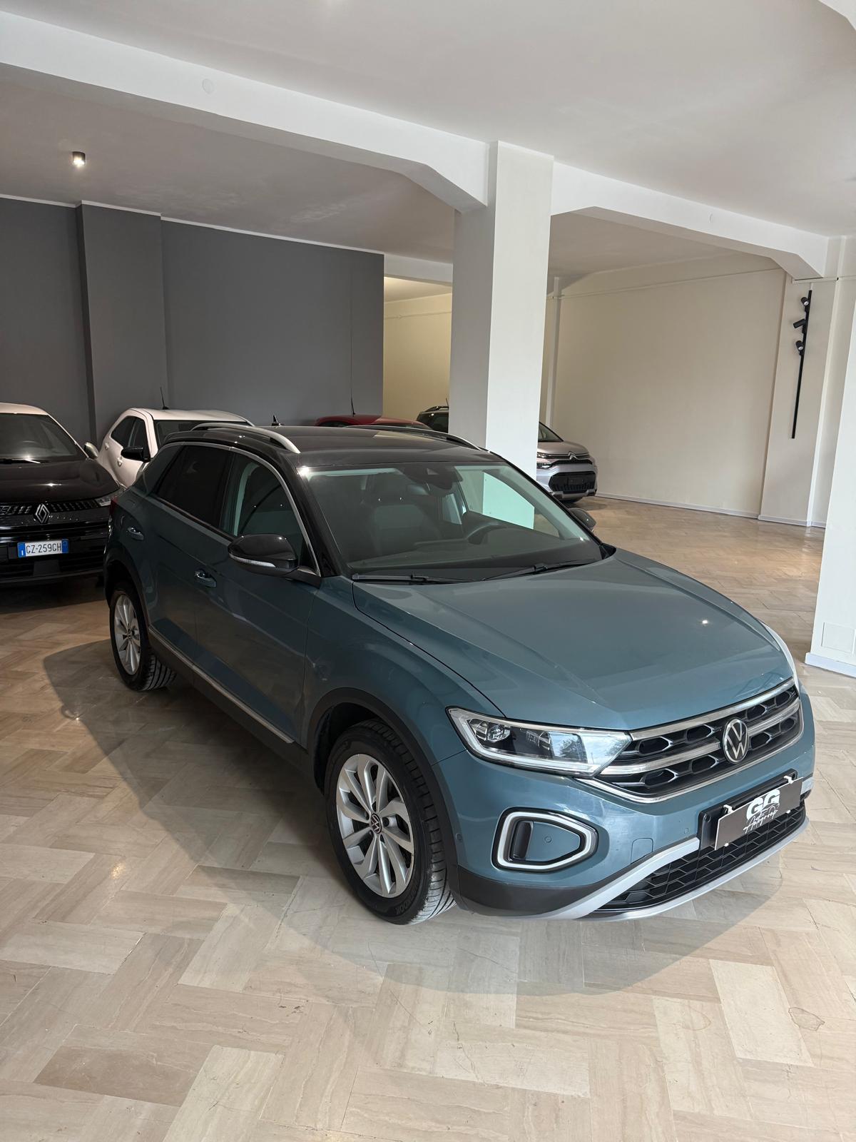 Volkswagen T-Roc 1.0 TSI Style 110CV - immagine 2