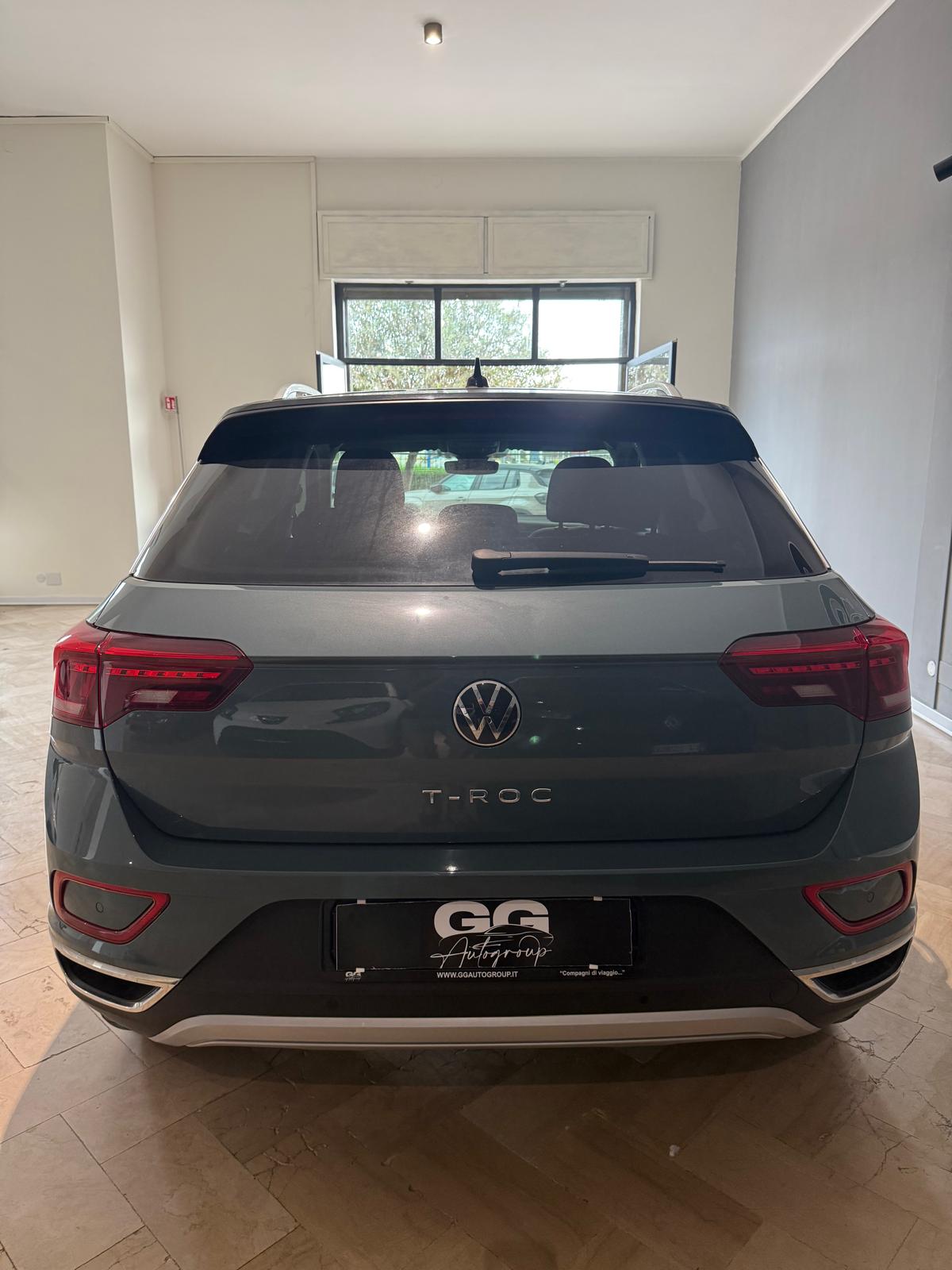 Volkswagen T-Roc 1.0 TSI Style 110CV - immagine 13