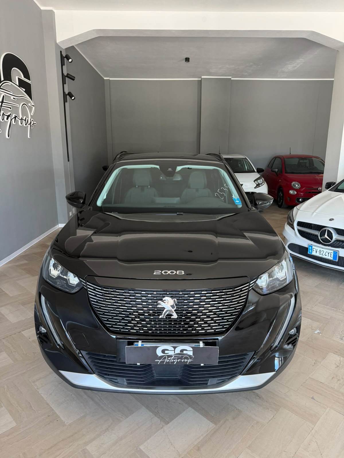 Peugeot 2008 1.5 bluehdi 130CV Allure - immagine 2