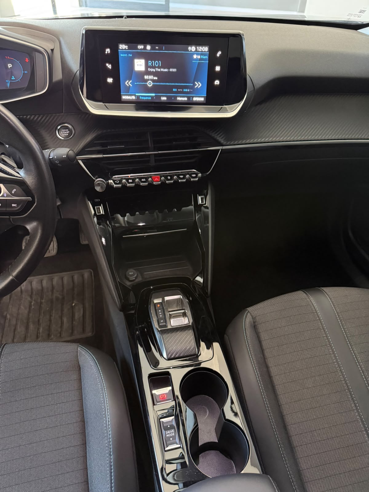 Peugeot 2008 1.5 bluehdi 130CV Allure - immagine 6